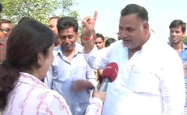 मुन्‍ना शुक्‍ला, बुलेट से बैलेट तक का सफर