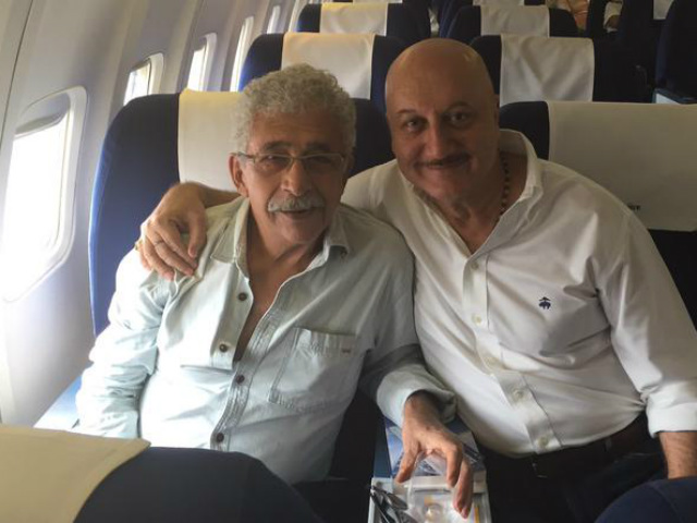 Anupam Kher Knows Naseeruddin Shah's Social Network Accounts Are Fake