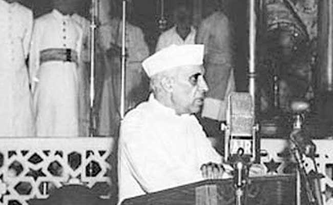 Children's Day 2017: 10 Things Students Should Know About Jawaharlal Nehru