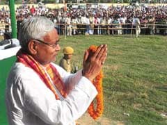 Nitish Kumar, Lalu Prasad Ask PM Narendra Modi to Flay RSS Chief on Quotas