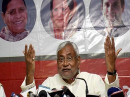 Nitish Kumar Takes a Dig at PM Modi Over Rising Prices of Pulses Nitish Kumar Takes a Dig at PM Modi Over Rising Prices of Pulses