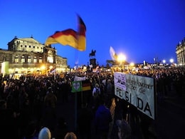 यूरोप के कथित इस्लामीकरण के खिलाफ पेगिडा करेगा 14 देशों में प्रदर्शन यूरोप के कथित इस्लामीकरण के खिलाफ पेगिडा करेगा 14 देशों में प्रदर्शन