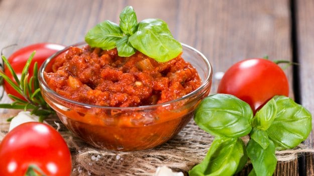 5 Pizza And Pasta Sauce Options That Will Make Cooking Easy! 5 Pizza And Pasta Sauce Options That Will Make Cooking Easy!