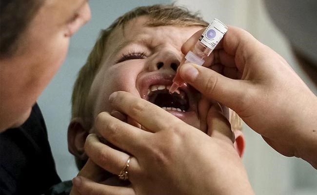 Children in London given polio booster injections after virus was detected in sewage samples