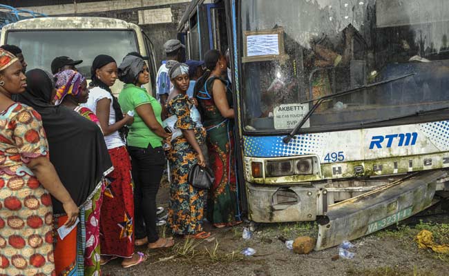 Turnout Almost 75% in Disputed Guinea Presidential Vote