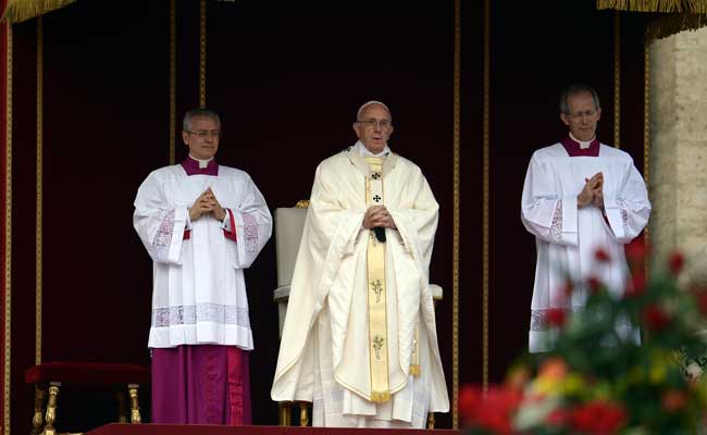 Pope Francis Elevates to Sainthood Parents of 'Little Flower'