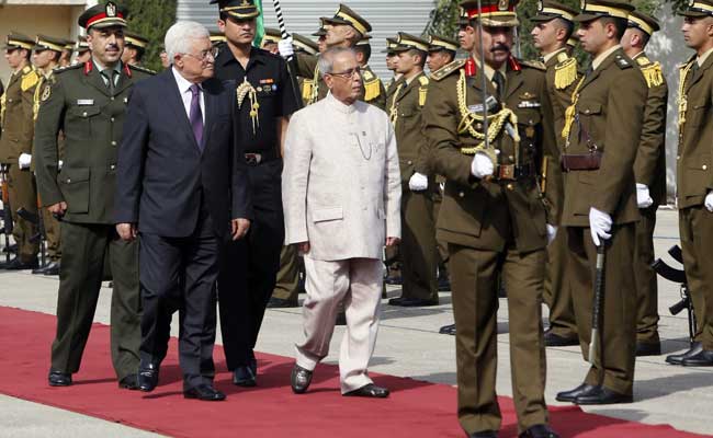 Protest Against India's Ties With Israel Mark Pranab Mukherjee's Visit