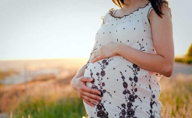 US Woman Becomes Pregnant While Already Pregnant, Gives Birth To Twins