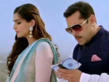 Salman Khan, Sonam Kapoor's New <I>Prem</I> Song Has Left us a Bit Confused