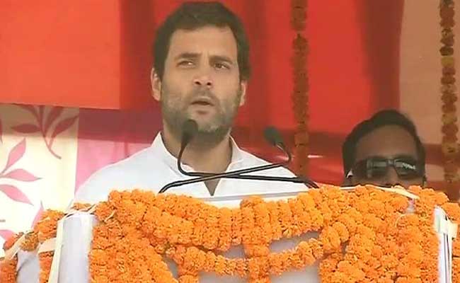 प्रधानमंत्री खाते हैं विदेशी दाल, गरीब कहां से खाए : राहुल गांधी