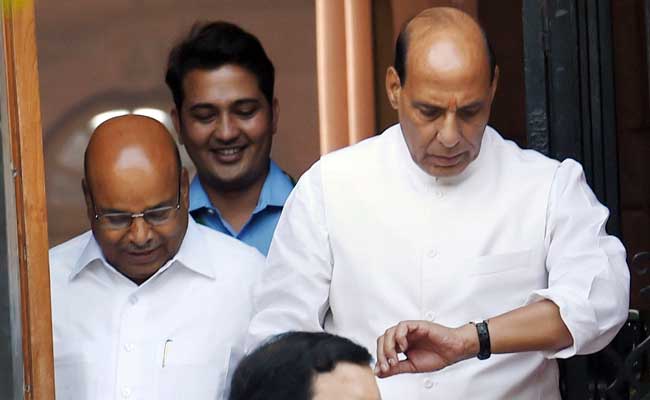 Development, Not Beef Row, Should Be Discussed During Polls: Rajnath Singh