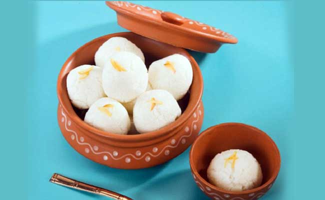 Will GST Un-sweeten The Deal For Bengal's <i>Rasogollas</i>? What Industry Says