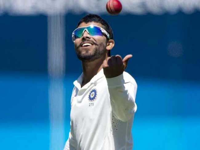 'सर' रवींद्र जडेजा की घातक गेंदबाजी, रणजी के 3 मैचों में लिए 37 विकेट