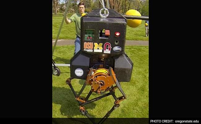 New Technology to Let Robots Walk Like Humans Do