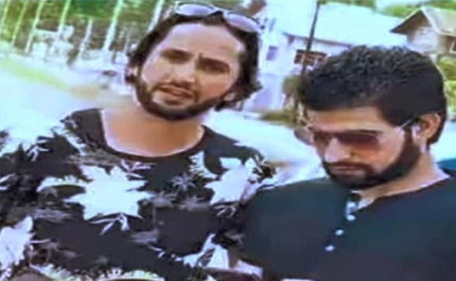 Selfies, WhatsApp and Facebook: What Kashmir's Terrorists Use Today