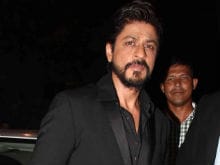 Baadshah of Bollywood Shah Rukh Khan Turns 50 Today, Expresses Gratitude to Fans