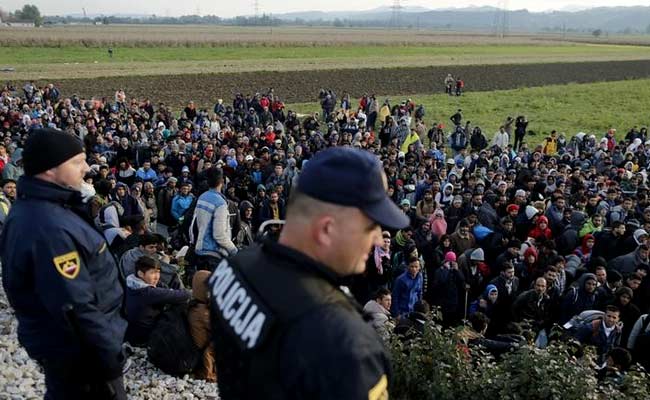 12,000 Migrants Arrive in Slovenia; Authorities Ask EU for Help