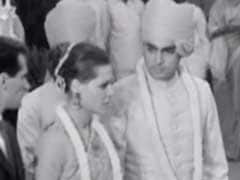 Rare, Black and White Footage of Sonia-Rajiv Gandhi's Wedding