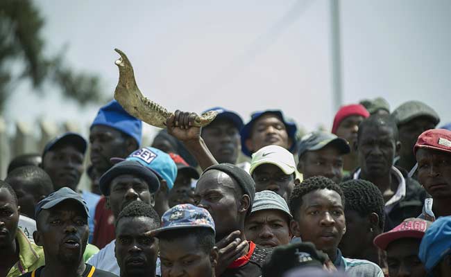 Thousands March Against Corruption in South Africa