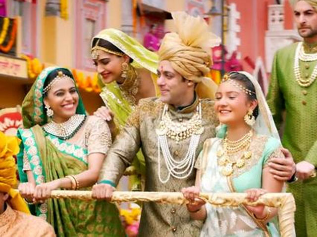 Everything About the <i>Prem Ratan Dhan Payo</i> Trailer is Grand