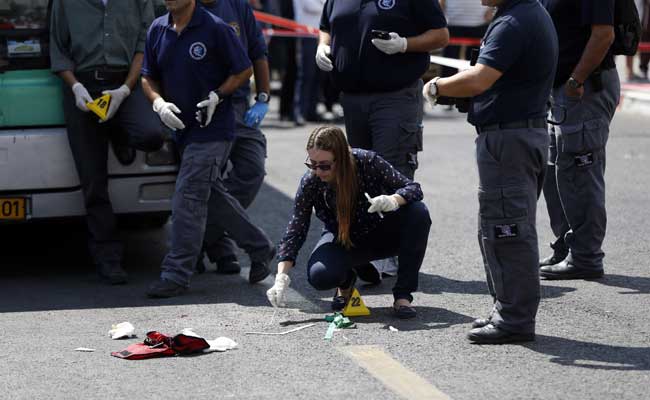 Palestinian Teen Seriously Wounds Israeli in New Stabbing