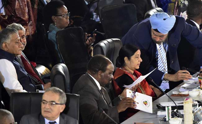 Sushma Swaraj Discusses Libya situation With Tunisian Counterpart