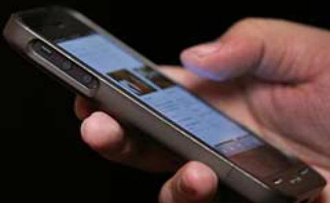 Call Drops Issue: Supreme Court Agrees To Hear Cellular Operator's Plea