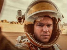 Matt Damon's <i>The Martian</i> Stranded Atop Box Office