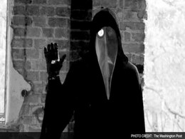 Internet Sleuths are Furiously Trying to Find out Who Made an Ominous Viral Video Internet Sleuths are Furiously Trying to Find out Who Made an Ominous Viral Video