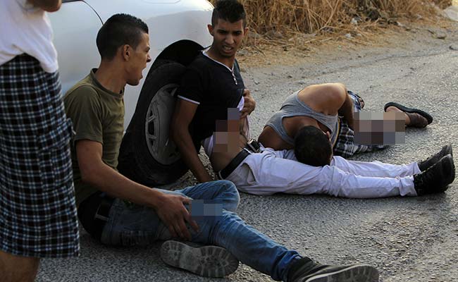 10 Palestinians Wounded as Israel Hunts Settlers' Killers