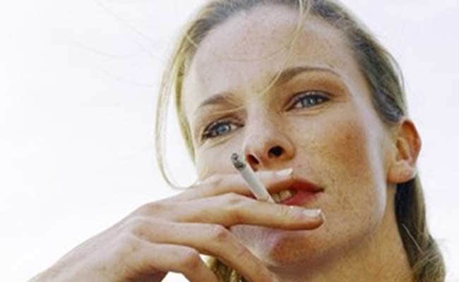 Study Explains Why Women May Struggle More To Quit Smoking