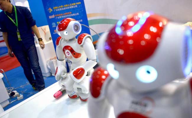 Anchors Worried As Chinese TV Employs Robot As Weather Reporter