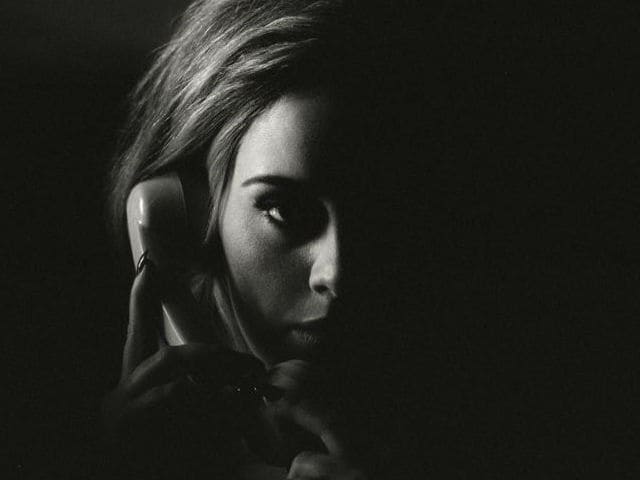 Adele's Hello Breaks Record With 1.1 Million Downloads