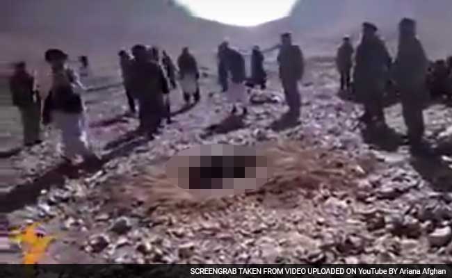 Graphic Video Shows Afghan Woman Stoned to Death for Eloping