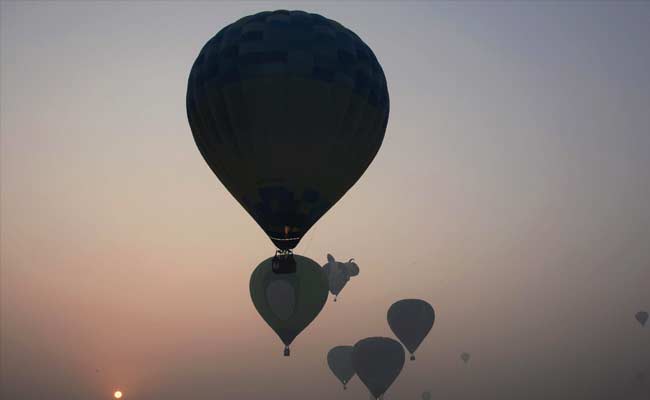 Sky Filled With Hot Air Balloons in Agra
