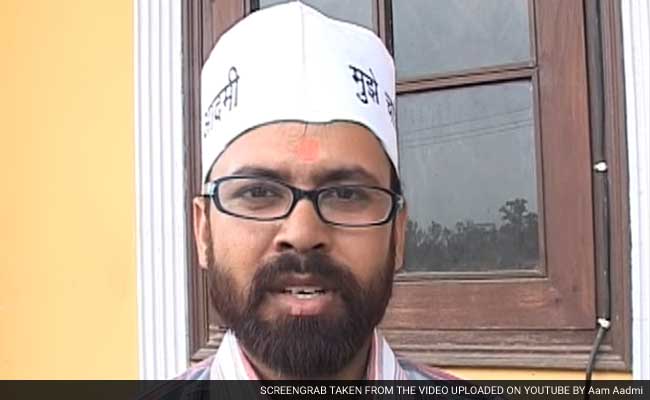 दिल्ली : सीवेज की शिकायत को लेकर AAP विधायक पर दो लोगों को पीटने का आरोप, बचाव में कही यह बात