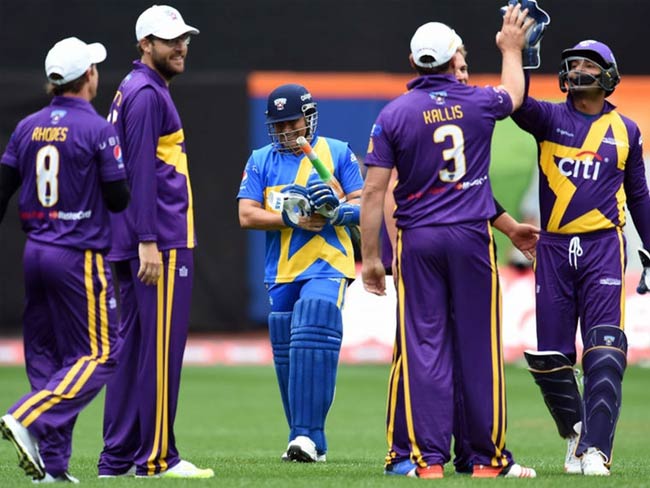 ऑल स्टार्स टी-20 सीरीज : सचिन की टीम को वॉर्न के धुरंधरों ने फिर हराया, 3-0 से जीती सीरीज