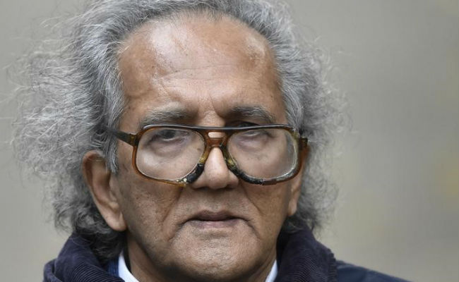 UK Maoist Cult Leader Raped Followers, Enslaved Daughter, Court Told