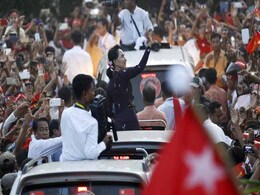 Aung San Suu Kyi Looks Set to Win Myanmar Election, But Problems Loom Aung San Suu Kyi Looks Set to Win Myanmar Election, But Problems Loom
