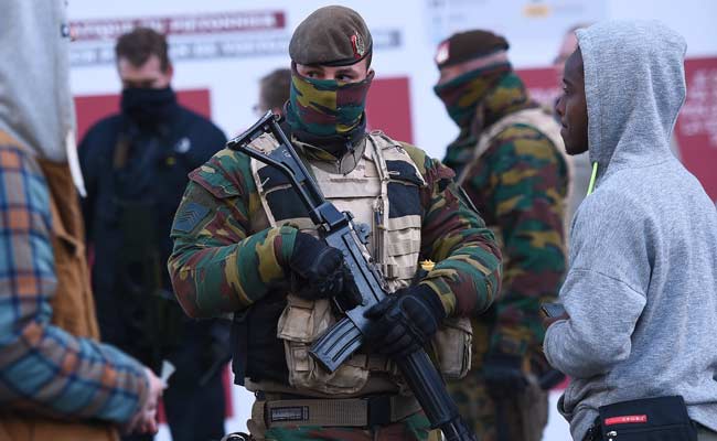 Belgium Detains 5 More People in Raids Today