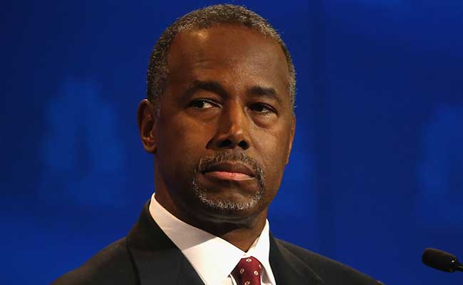 Ben Carson Surges to Fore in US Republican Race: Polls