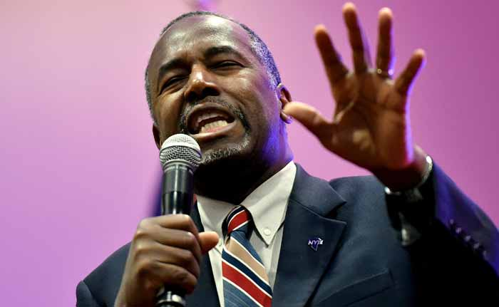 Republican Ben Carson's Campaign Manager, Other Aide Quit