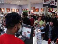 US Shoppers Browse Stores, Buy Online As Black Friday Deals Beckon