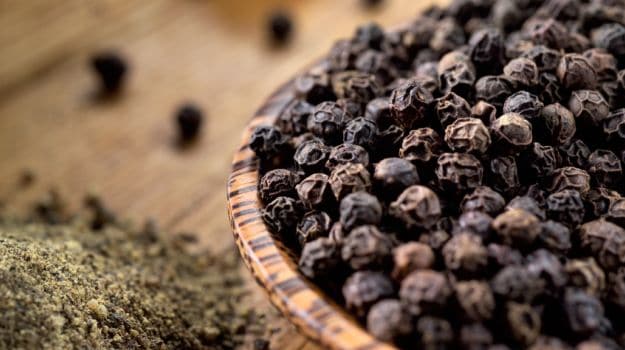 6 Amazing Black Pepper Benefits: More than Just a Spice - NDTV Food
