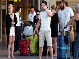 First Flight With British Tourists From Sinai Resort Lands in UK First Flight With British Tourists From Sinai Resort Lands in UK