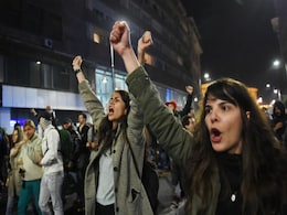 Bucharest Club Fire Turns Political as Rally Demands PM's Ouster Bucharest Club Fire Turns Political as Rally Demands PM's Ouster