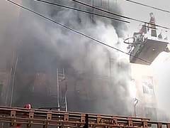Fire Breaks Out at Building in East Delhi, 20 Fire Engines Rushed