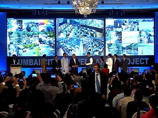 मुंबई को महफूज रखने के लिए सीसीटीवी का जाल, पहले चरण मे 1381 कैमरे लगे