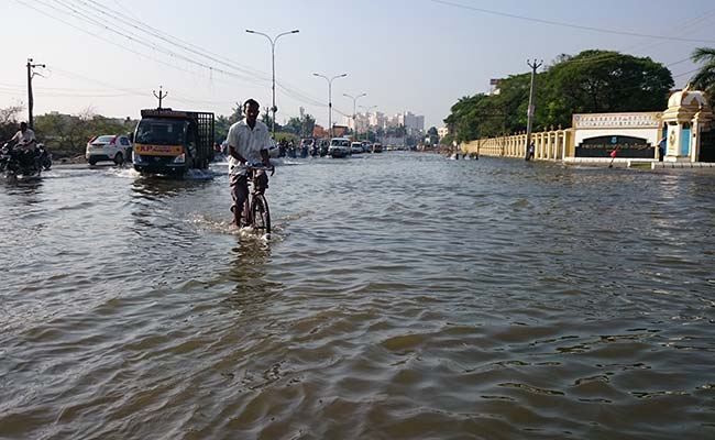 Rainwater Recedes but Chennai's IT Corridor Stays Flooded