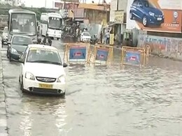 बारिश से बेहाल चेन्नई की ये तस्वीरें आपको सन्न कर देंगी! बारिश से बेहाल चेन्नई की ये तस्वीरें आपको सन्न कर देंगी!